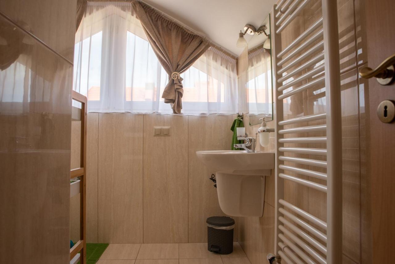Eliza 1 Birdland Golf Apartman Bük 외부 사진